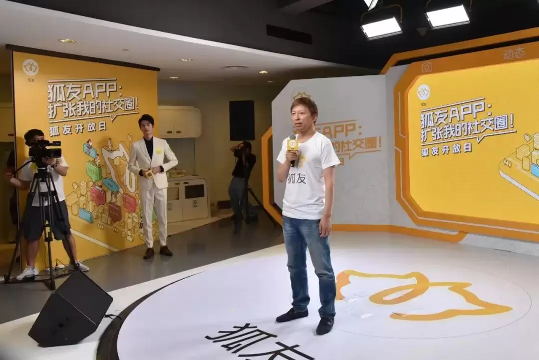 �Ѻ��Ƴ�AI���֡�С��������׷�϶�����Ԫ������������