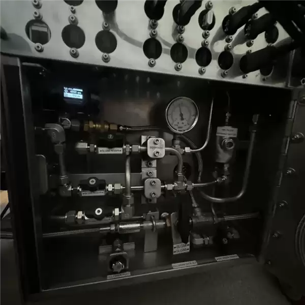 ��Һ�ʱ4�����ˮ�����������������ʹ��������˧ը����©��Ȼ��ϴ�ྫ