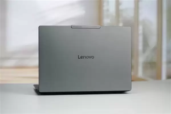 3K OLED+120Hz������YOGA Pro 14 Aura AIԪ����ͼ��