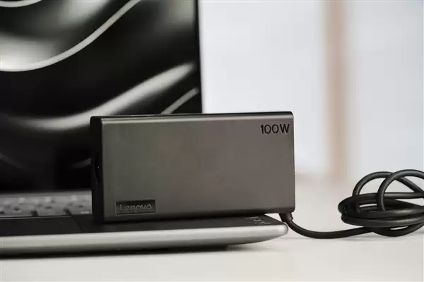 3K OLED+120Hz������YOGA Pro 14 Aura AIԪ����ͼ��