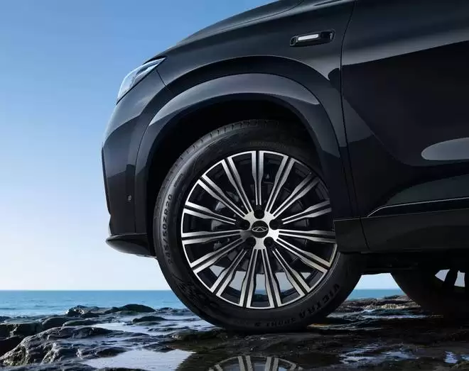 ȫ��һ���� 9���У�������Դ��Ϊ�����������ȼ���콢����Ѱ���µĴ�