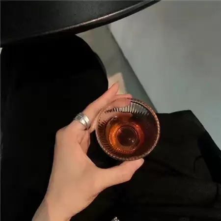 �������ֵ��˸�����Ů��(��ѡ100��)