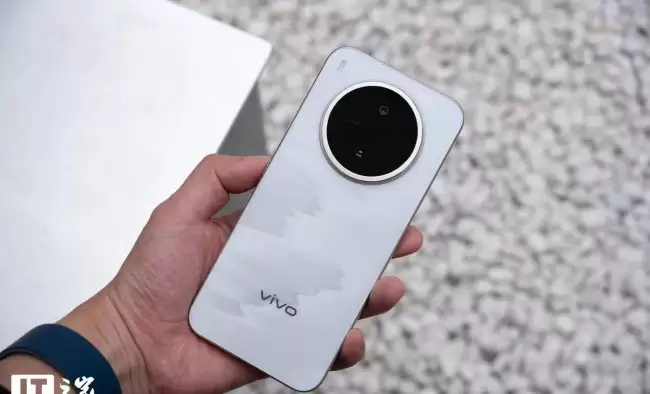 vivo Y600 Pro �ֻ������콢����볬������