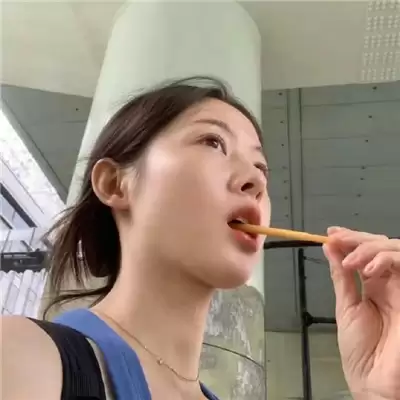 ��ů���ҵ�����Ů��Ӣ��(��ѡ100��)