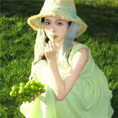 һ������������Ů��Ӣ��(��ѡ100��)