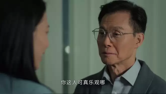 ����6�����ذ����ܡ�����񫣬����ΰһ���֣�����������컨��