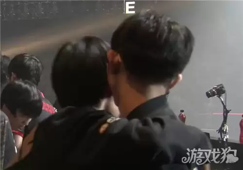 RNGսʤEDG�ɹ����� ���ѱ�ʾʥǹ�����������