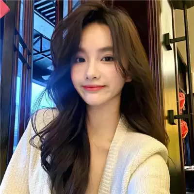 ��ѵ�Ů������Ӣ������(��ѡ100��)