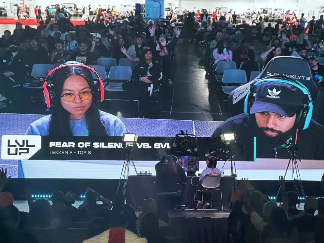 ����ȭ8���������ݡ����¶Ծ��� ��ǰ���۽��� ����2:0����Ů��