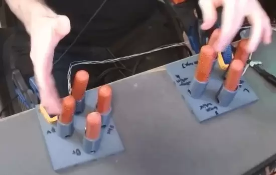 ������ҿ���Ū�����ȳ�������Ϸ���ֶ���ζ����