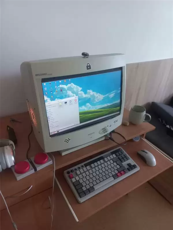 үү������� �����˵��ģ���̨�ϹŶ�CRT��ʾ�������ܴ�2K��Ϸ��