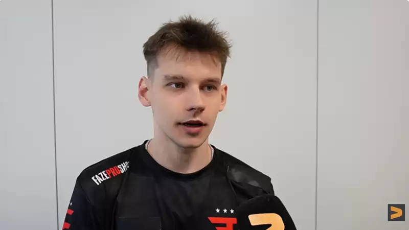FaZe��ǹ��frozenר��̹�Զ���ھ��ĸ�Դ��ʵ�����ڣ�ֻ�ǿ粻���ǵ���