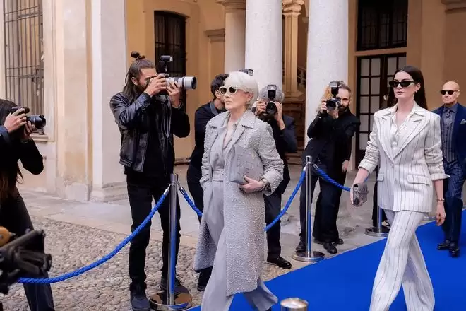 �����������Ů��2��Ϊ���ȶȱ�ը