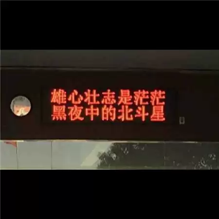 �˸�����С��Ӣ������(��ѡ100��)