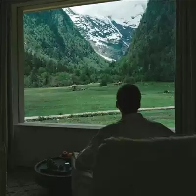 ����Ӣ��������ѡ100�������ż�Լ����ȫ