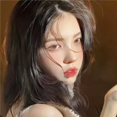 ���ϵŮ��Ӣ������100ѡ������ǳ���м�