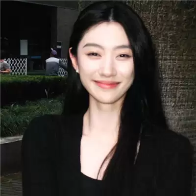 Ů����־����������ѡ100��
