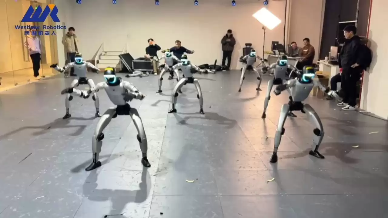 ������ѧ�Ƴ�ȫ�����Ȼ����ˣ�����ǿ������������ǰ����
