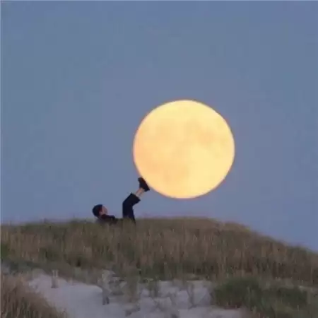 Ů���˸�����100����Ϊ�����˵������ǳƾ�ѡ