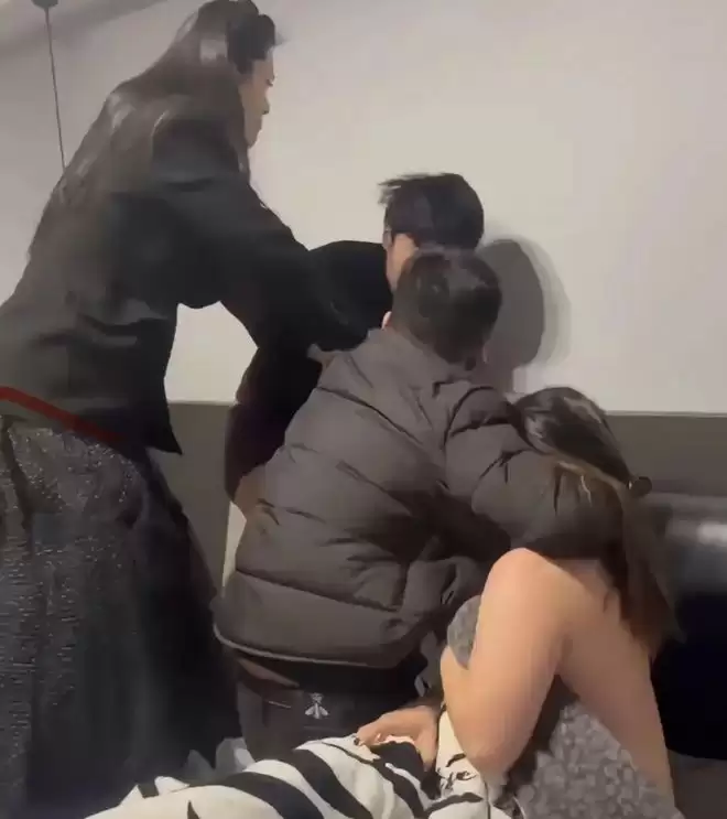 李爱国信件全网热议:西门庆视角下的武大郎与潘金莲 李爱国信件全网热议:西门庆视角下的武大郎与潘金莲