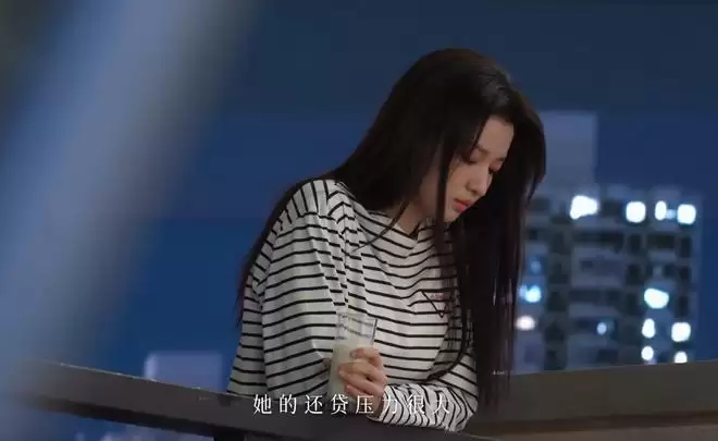 ���������̻��ײ��ڱ�������һ���Ѫ��̴���γ�����ڻ�